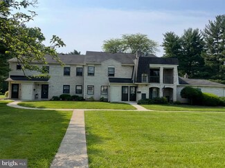 4 Valleybrook Dr Unit 4, Lancaster, PA 17601
