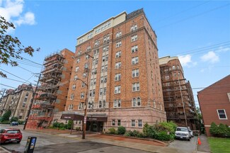 144 N Dithridge St Unit 407, Pittsburgh, PA 15213