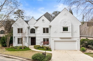 4 Vale Close NE, Atlanta, GA 30324