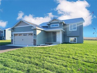 381 18th Street Ct NW, Sauk Rapids, MN 56379
