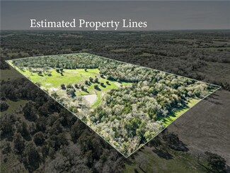 8290 Richardson Ln, Brenham, TX 77833