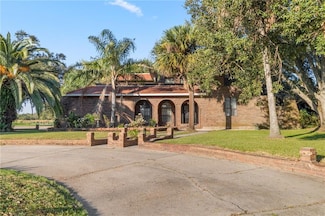 3910 Jean Lafitte Blvd, Lafitte, LA 70067