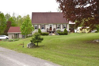 89 Ballard Rd, Saint Albans, ME 04971