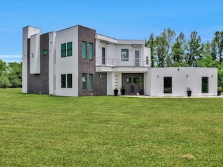 129 White Oak Loop, Lufkin, TX 75901