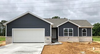51031 Dutch Settlement Dr, Bristol, IN 46507