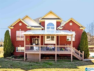 35 Orchard Dr, Hayden, AL 35079
