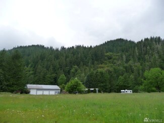9232 Liberty Bell Ln, Rockport, WA 98283