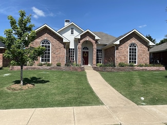 2900 Boyd St, Ennis, TX 75119