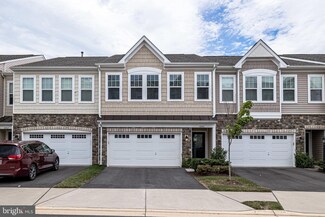42461 Benfold Square, Ashburn, VA 20148