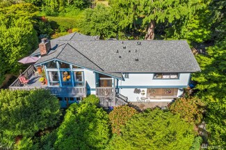 1545 Hillside Dr SE, Issaquah, WA 98027