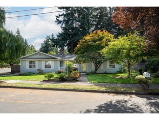17730 NE Flanders St, Portland, OR 97230