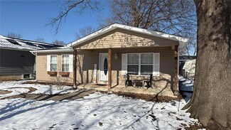 61 Cedar Croft Dr, Pacific, MO 63069