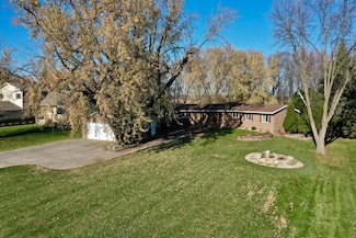 1720 48th Ave NE, Willmar, MN 56201