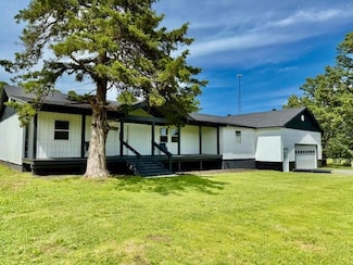 30 Lynndale Dr, Pleasant Plains, AR 72568