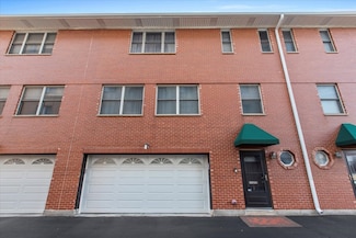 7322 Randolph St, Forest Park, IL 60130