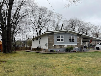 76 Samuel St, Ronkonkoma, NY 11779