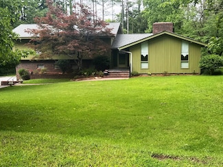 119 Woodcrest St, Greenwood, SC 29649