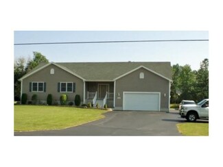 3544 Upper Mountain Rd, Sanborn, NY 14132