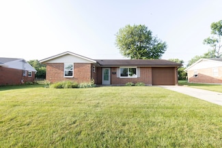 467 Mayfield Square E, Troy, OH 45373
