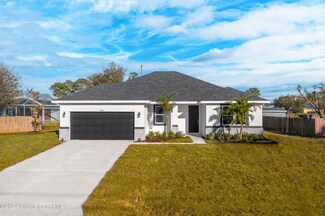 785 Gibbons Rd SW, Palm Bay, FL 32908