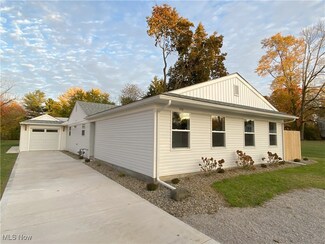 410 N Center St, Lagrange, OH 44050