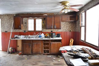 219 Pleasant Valley Rd, Lancaster, NH 03584