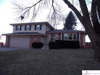 3280 S 131st Cir, Omaha, NE 68144