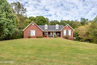 949 Hill St, Jellico, TN 37762