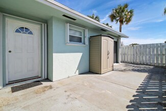 1319 Arapaho St, Jupiter, FL 33458