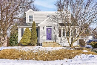 5 Acushnet Ave, Worcester, MA 01606