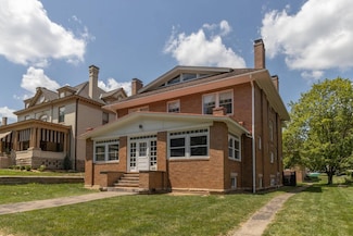 275 W College St, Waynesburg, PA 15370