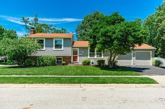 1794 Meander Dr, Columbus, OH 43229