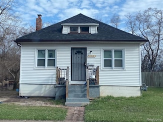 22118 Ulster St, Detroit, MI 48219