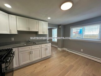 43-43A Cottage St Unit 2, Boston, MA 02128