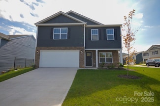 12 Byron Park Rd, Clyde, NC 28721