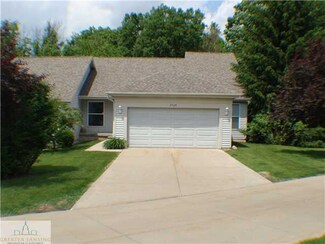 2524 Windbreak Ln Unit 14, Lansing, MI 48910