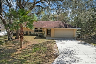 3220 E Rogers St, Inverness, FL 34453