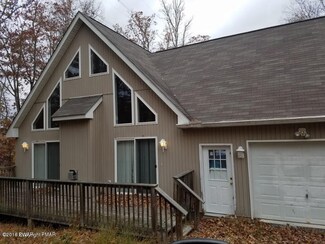 17 Dorchester Dr, Monroe Township, PA 18612