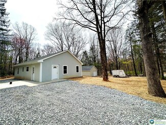406 Semmel Rd, Effort, PA 18330