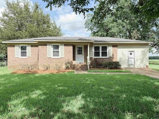 1006 Taylors Mill Rd, Fort Valley, GA 31030
