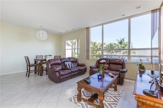 326 Harrison St Unit 302A, Hollywood, FL 33019
