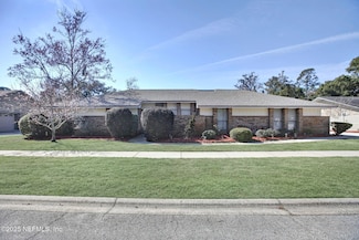 6426 Wood Valley Rd, Jacksonville, FL 32217
