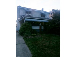 22 N Bon Air Ave, Youngstown, OH 44509