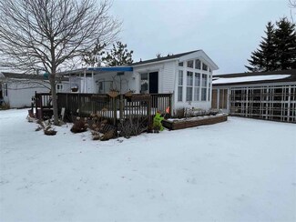 6685 M-66 N Unit 171, Charlevoix, MI 49720