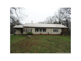 386 N County Road 650 W, Medora, IN 47260
