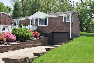 2113 Hillard Rd, Bethel Park, PA 15102
