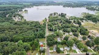 311 Pine St, Decatur, MI 49045