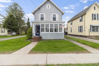 4 Gouverneur St, Canton, NY 13617