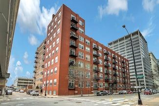 420 S Clinton St Unit 803A, Chicago, IL 60607