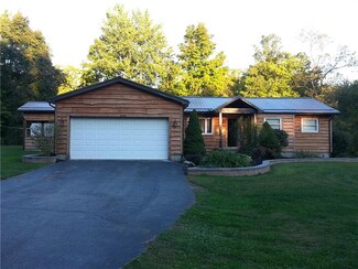 6008 Story Rd, Jamestown, PA 16134